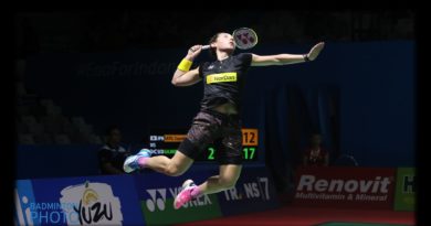 Badminton Jump Smash